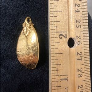 Vintage Gold Cover Leaf Pendant Charm
